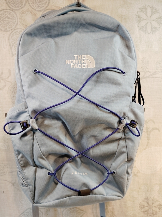 can i bring my lululemon belt bag to a concert The Lululemon Everywhere Belt Bag Large 2L Is $29